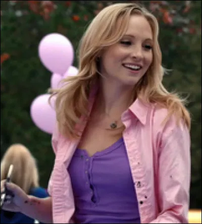 Caroline Forbes fait partie de quelle lignée ?