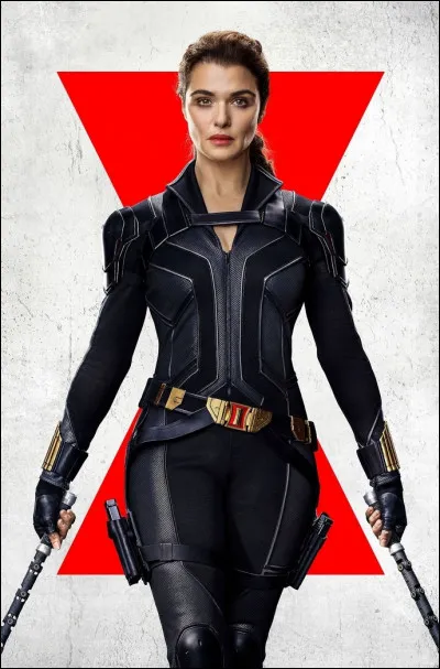 Sa mère adoptive est...