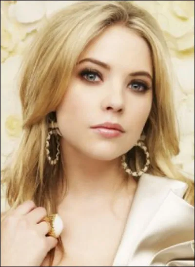 Qui est l'actrice d'Hannah Marin ?