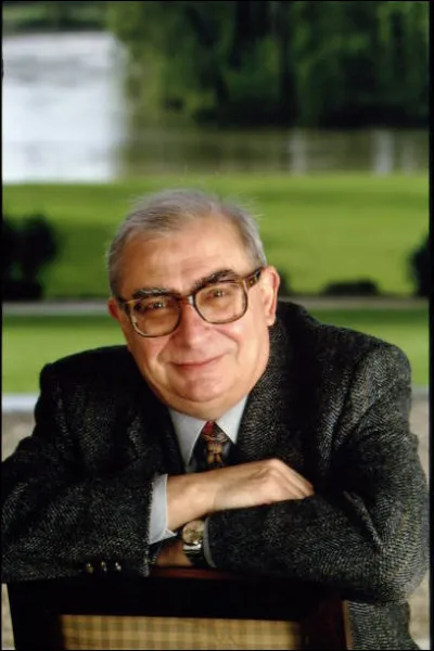 Quel est l'intrus parmi ces films de Claude Chabrol ?