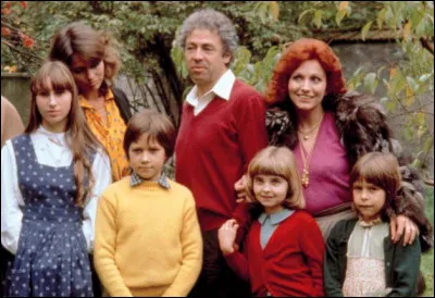 Quel rôle de "papa" jouait Sady Rebbot à la télévision ?