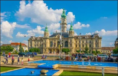 Dans quel pays se trouve Gyor ?