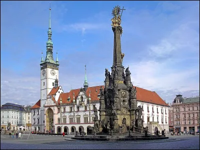 Dans quel pays se trouve Olomouc ?