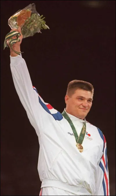 C'est en 2000, dans la capitale australienne, que David Douillet obtient sa deuxième médaille d'or olympique.