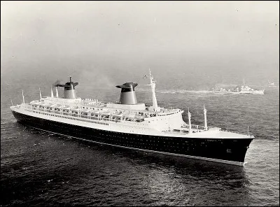 Quelle est l'adresse officielle de la Tour Eiffel ?