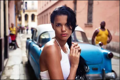 Qui se demande "Où sont les femmes" en 1977 ?