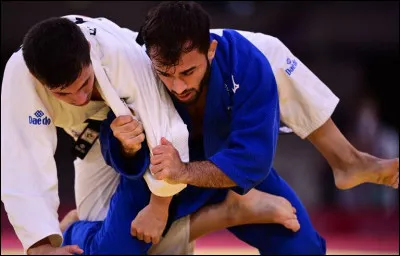 Le mot japonais "judo" signifie "mani&egrave;re forte".