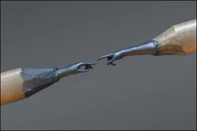 Dans l'échelle de classification des mines de crayons, que représente la lettre H ?