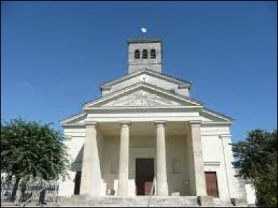 Nous terminons notre balade dans le Saumurois, &agrave; Vaudelnay. Commune des Pays-de-la-Loire, elle se situe ...