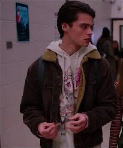 Que devient Marcus pour Ginny ?