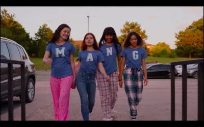 Quels sont les noms de toutes les filles de ce groupe ?