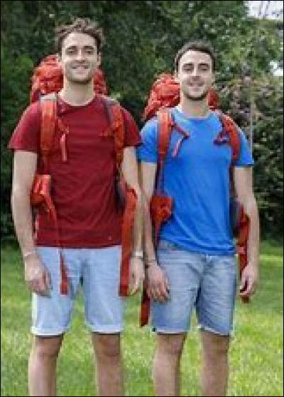 Lequel des deux est le plus âgé ?