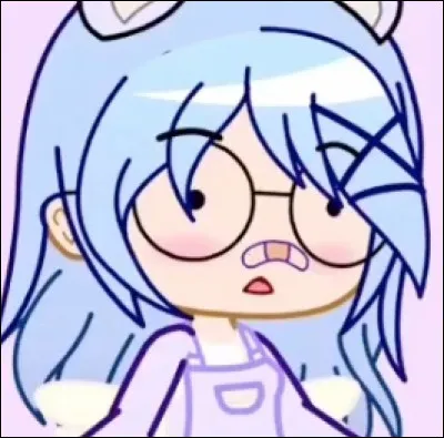 Combien a-t-elle fait de vidéos ?