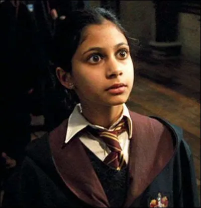 Question bonus : quel est l'épouvantard de Mlle Parvati Patil et en quoi le transforme-t-elle dans le film (dans le livre c'est une momie ensanglantée) ?