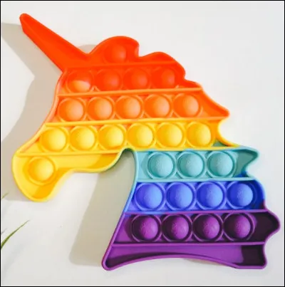 À quel animal imaginaire ressemble ce Pop It ?