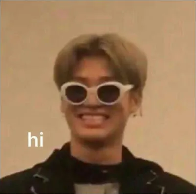 MAMA : quel groupe féminin a fait un feat avec des drag-queens ?