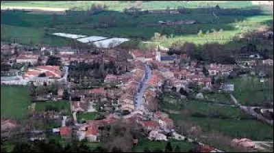 Je vous emm&egrave;ne en Occitanie, &agrave; Dourgne. Village de l'arrondissement de Castres, dans la Montagne Noire, il se situe dans le d&eacute;partement ...