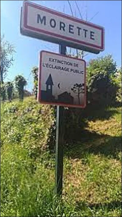 Morette est un village Is&eacute;rois situ&eacute; en r&eacute;gion ...