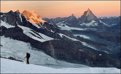 Mont : à qui appartient le massif du Mont-Rose ?