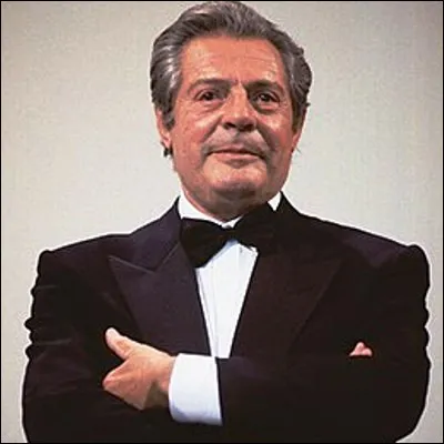 Quel &eacute;crivain italien a &eacute;crit le roman "Feu Mathias Pascal", adapt&eacute; plusieurs fois au cin&eacute;ma, entre autres avec Marcello Mastroianni ?