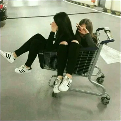 Dernière question : comment est ton meilleur ami ?