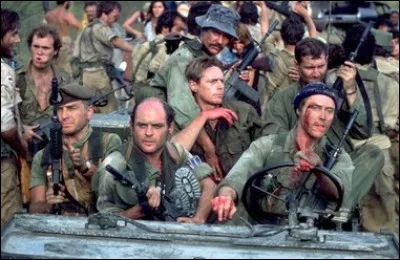 En 1980 il joue le rôle d'un mercenaire dans une production anglaise. Quel était ce film ?