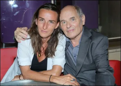 Jean-François Stévenin a quatre enfants, tous acteurs : 
Sagamore (1974), Robinson (1981) et Pierre (1995). Mais quel est le prénom de sa fille née en 1985 ?