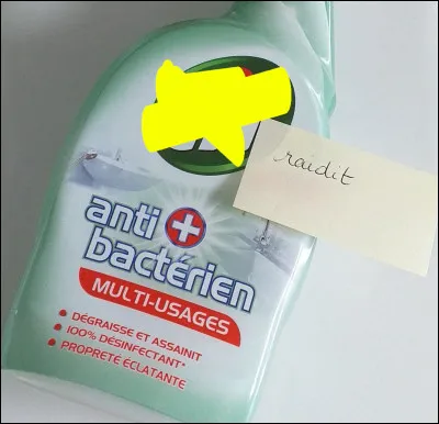 C'est pas faux, ce qu'il y a d'écrit : ça tue les bactéries !