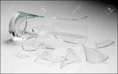 Oh non tu as cass&eacute; un ..... ! Papa ne va pas &ecirc;tre content !