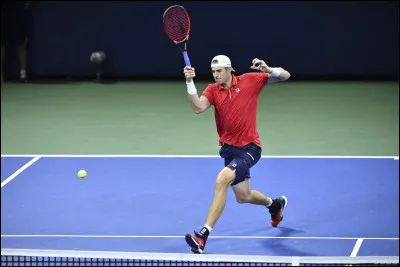 Comment s'appelle le plus grand joueur de tennis de toute l'histoire ?