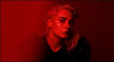 Complétez : 
"Farin eru..."