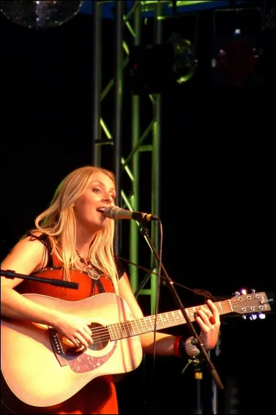 Complétez : 
"Hvat var tað, eg hugsaði..."