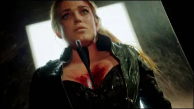 Qui a tué Sara Lance dans la saison 3 ?