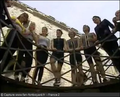 Quel est était le mot code dans l'émission 9 ?