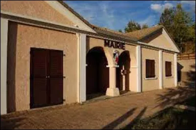 Commune de la r&eacute;gion P.A.C.A, dans l'aire d'attraction Gapen&ccedil;aise, Ch&acirc;teauvieux se trouve dans le d&eacute;partement ...