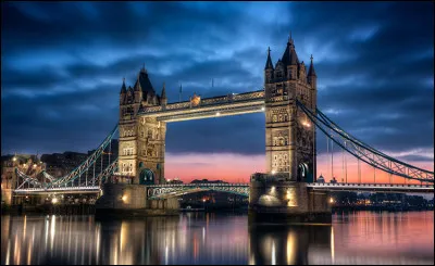 Quel est le prénom du peintre anglais Hockney ?