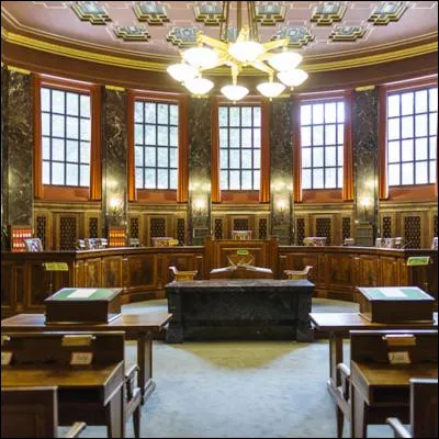 En France, comment s�appelle la plus haute juridiction de l�ordre judiciaire ?