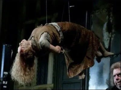 Qui a tué Charity Burbage ?