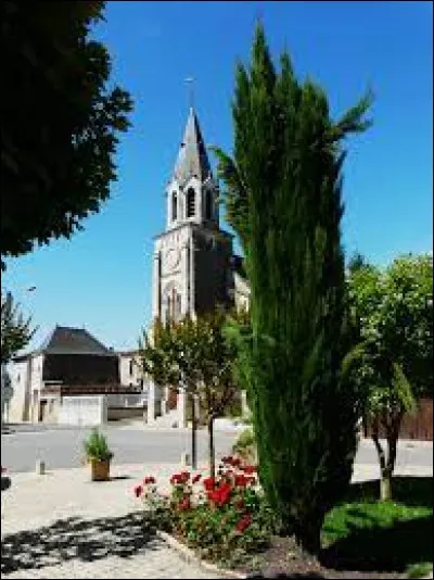 Ancienne commune néo-aquitaine, dans l'arrondissement de Bressuire, Brie se trouve dans le département ...