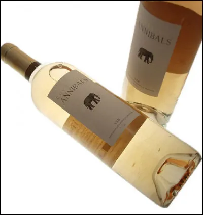 Un touriste achète une bouteille de vin de Provence à 20 euros. Le vin coûte 19 euros de plus que la bouteille vide. Combien vaut la bouteille vide ?