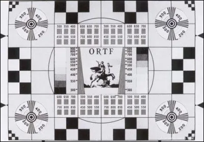 Le participe passé d'un verbe est aussi une commune du Maine-et-Loire, de 975 habitants et où l'on peut voir un dolmen. C'est...