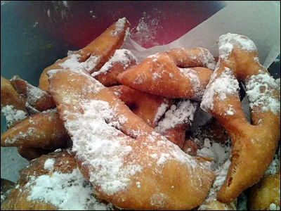 Une commune de Haute-Saône est aussi le présent d'un verbe du 1er groupe. C'est...