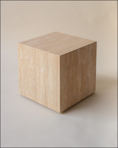 Question facile pour débuter, combien le cube compte-t-il de faces ?
