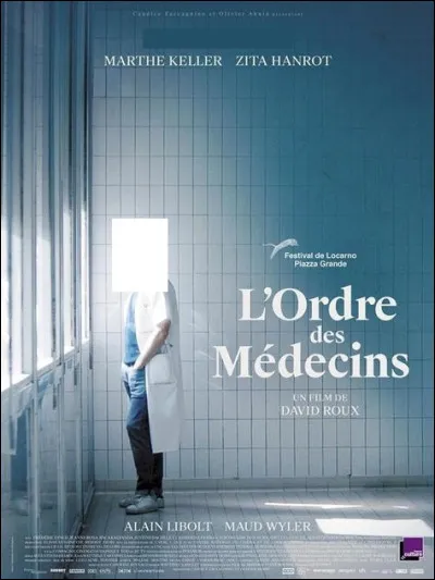 Qui joue le rôle de médecin dans ce film ?