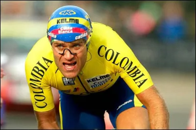 En 2002 , Santiago Botero, de l'équipe Kelme, remporte une étape contre la montre. Sur quelle marque de cycles ?