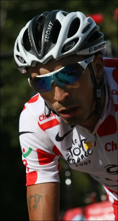 Mauricio Soler termine meilleur grimpeur et remporte une étape en 2007. Il porte le maillot de quelle équipe ?