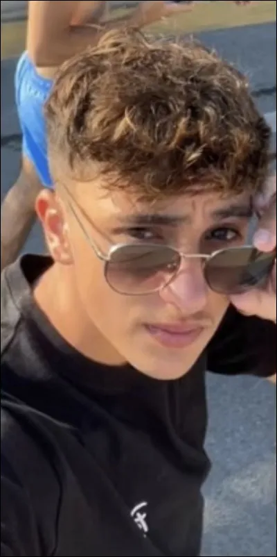 A-t-il des frères et surs. Combien ?