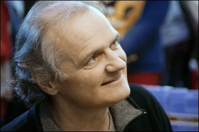 Prise de contact, c'est l'...