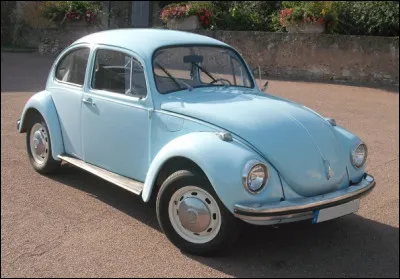 Quel est le type de transmission de la Volkswagen 1302 de 1972 ?