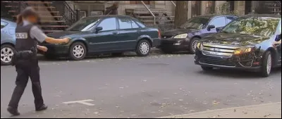 Continuons : une policière arrête un automobiliste.
 Vous naviez pas vu le feu rouge ?
 Si, cest vous que je navais pas vu ! 
Quel est ton niveau de rire ?